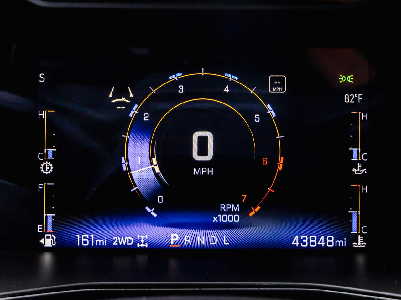 2023 Chevrolet Colorado LT - Photo 13