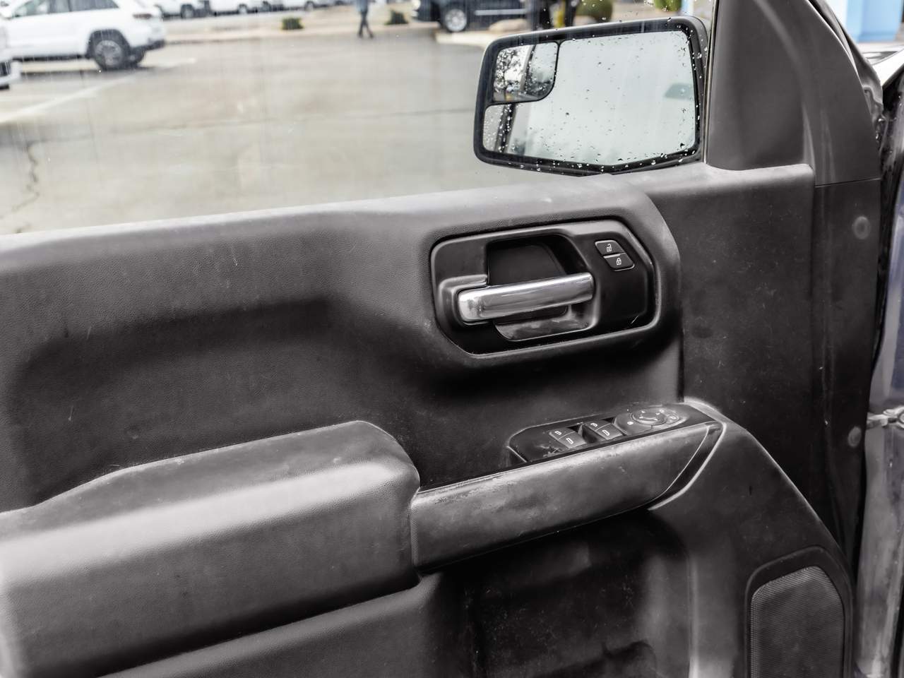 2020 Chevrolet Silverado 1500 Custom Trail Boss Crew Cab