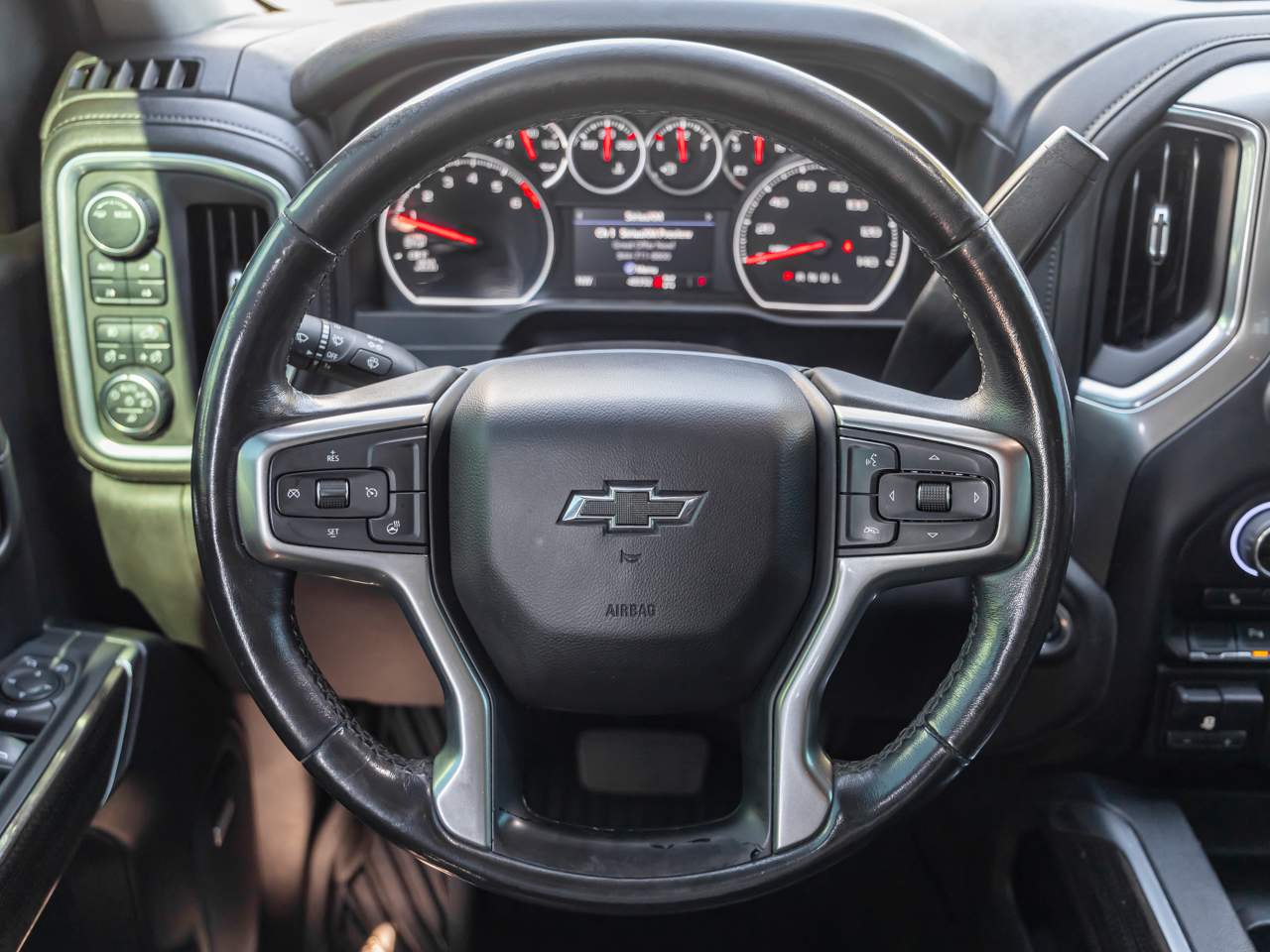 2021 Chevrolet Silverado 1500 LT Trail Boss - Photo 13