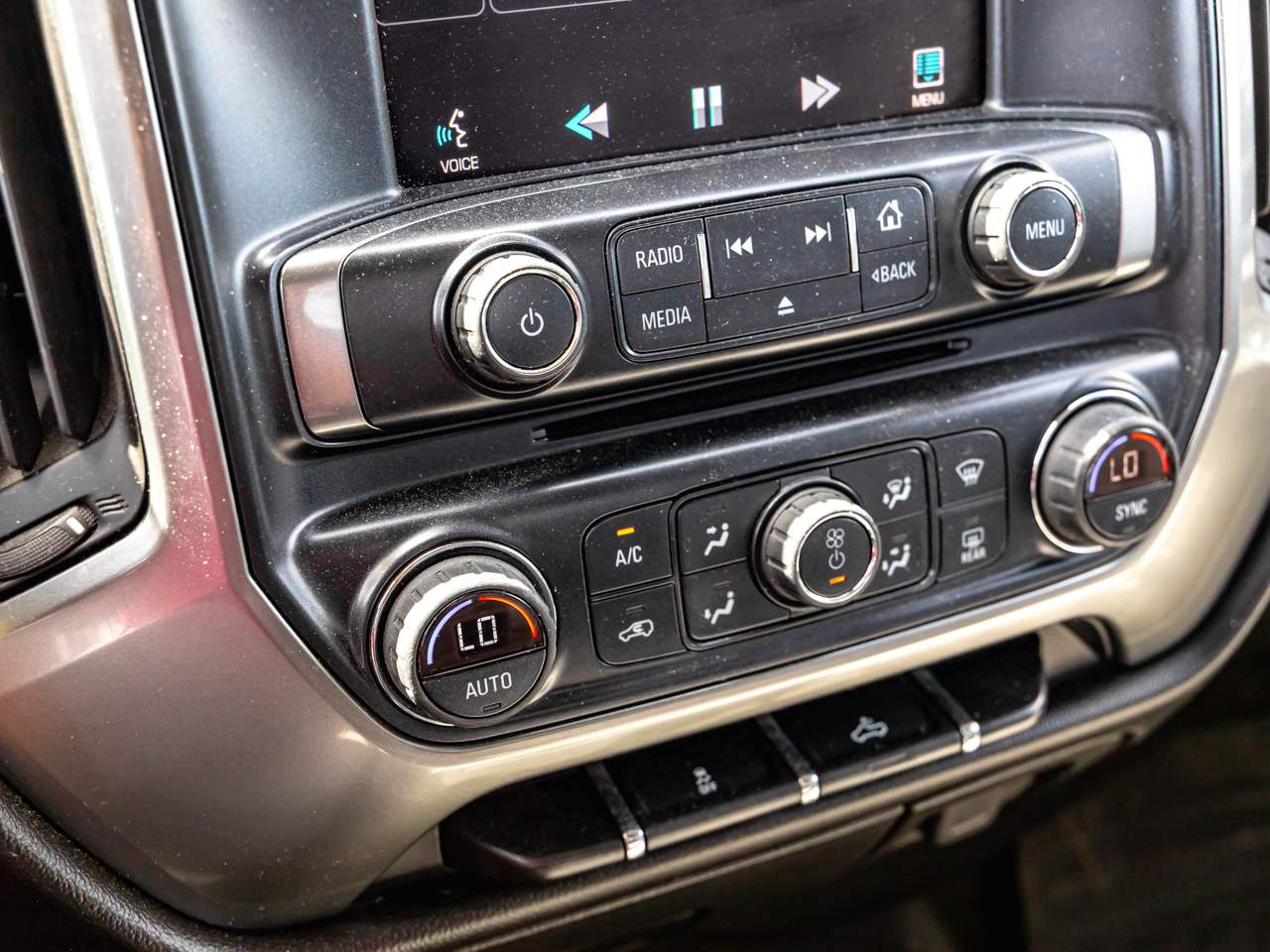 2014 Chevrolet Silverado 1500 LT - Photo 17