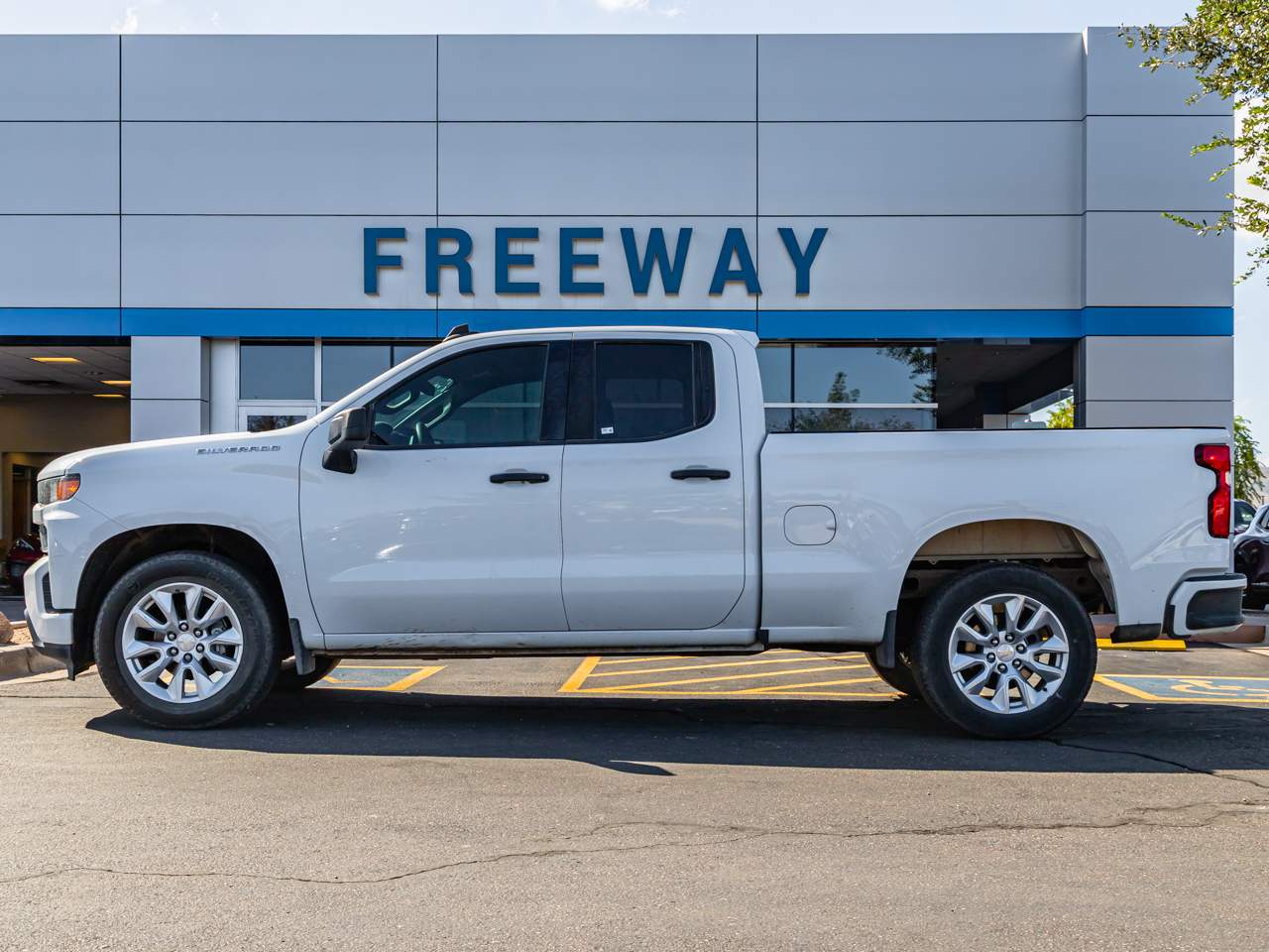 2021 Chevrolet Silverado 1500 Custom Extended Cab