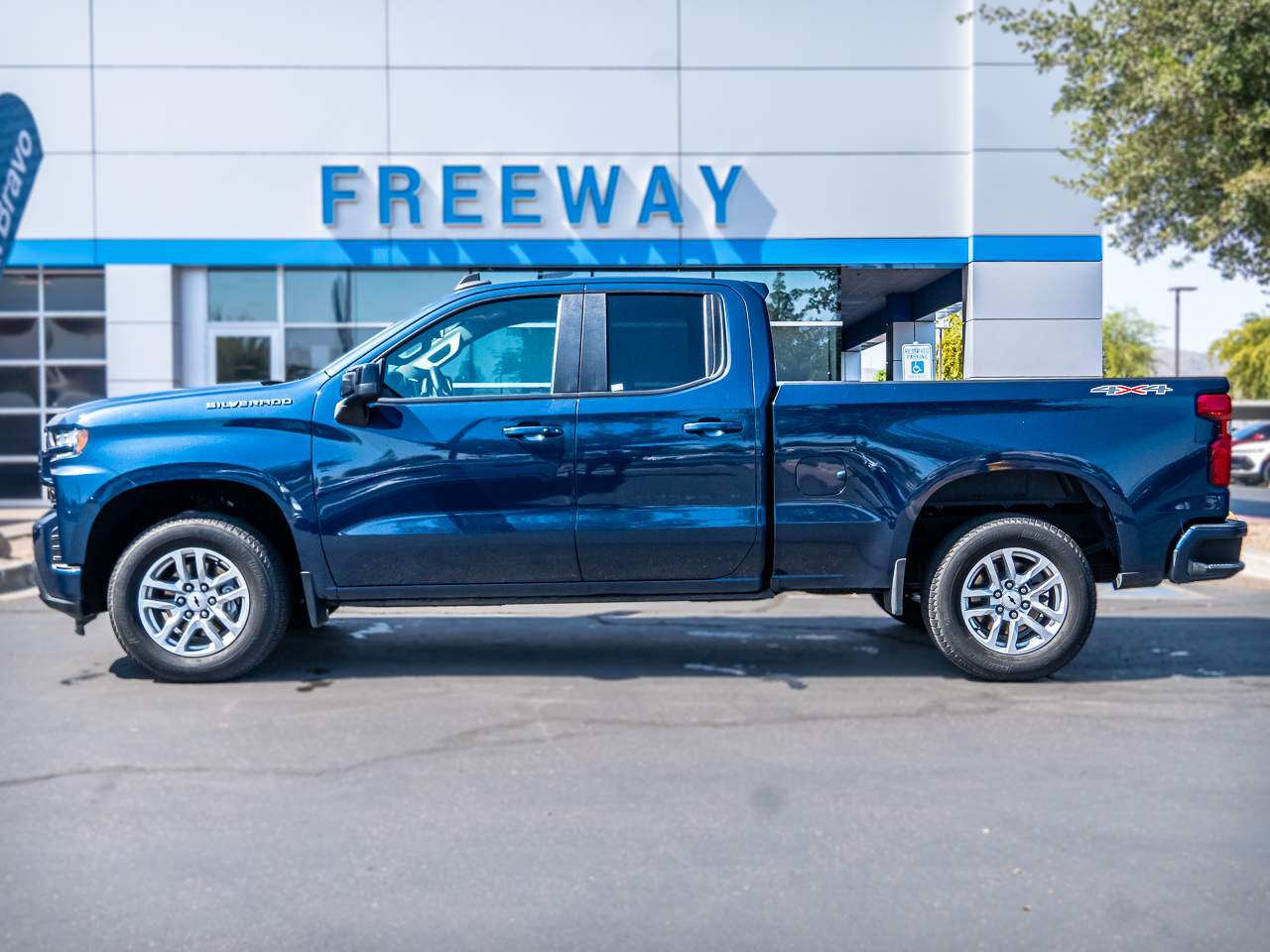 2021 Chevrolet Silverado 1500 RST Extended Cab