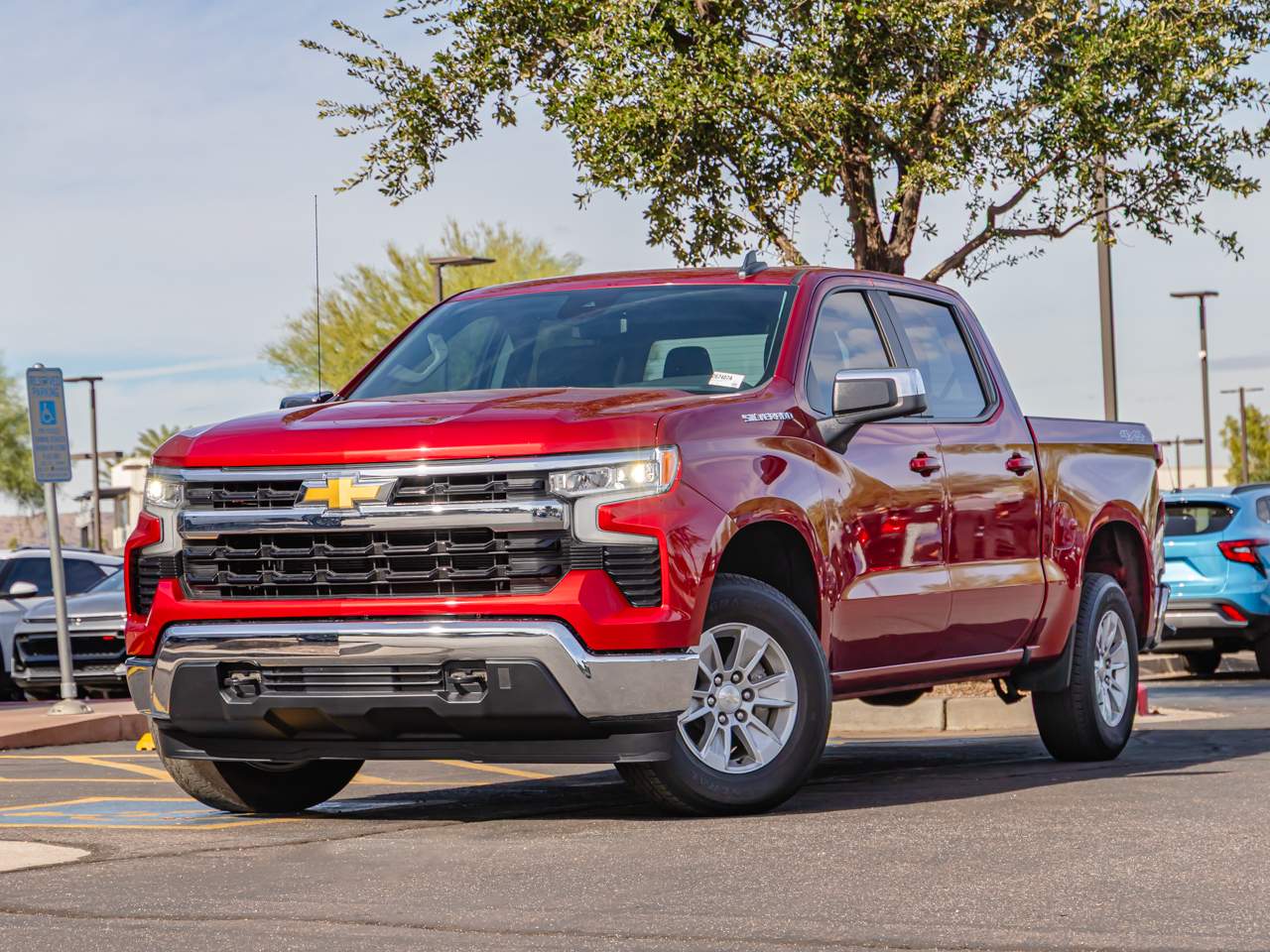 2023 Chevrolet Silverado 1500 LT Crew Cab