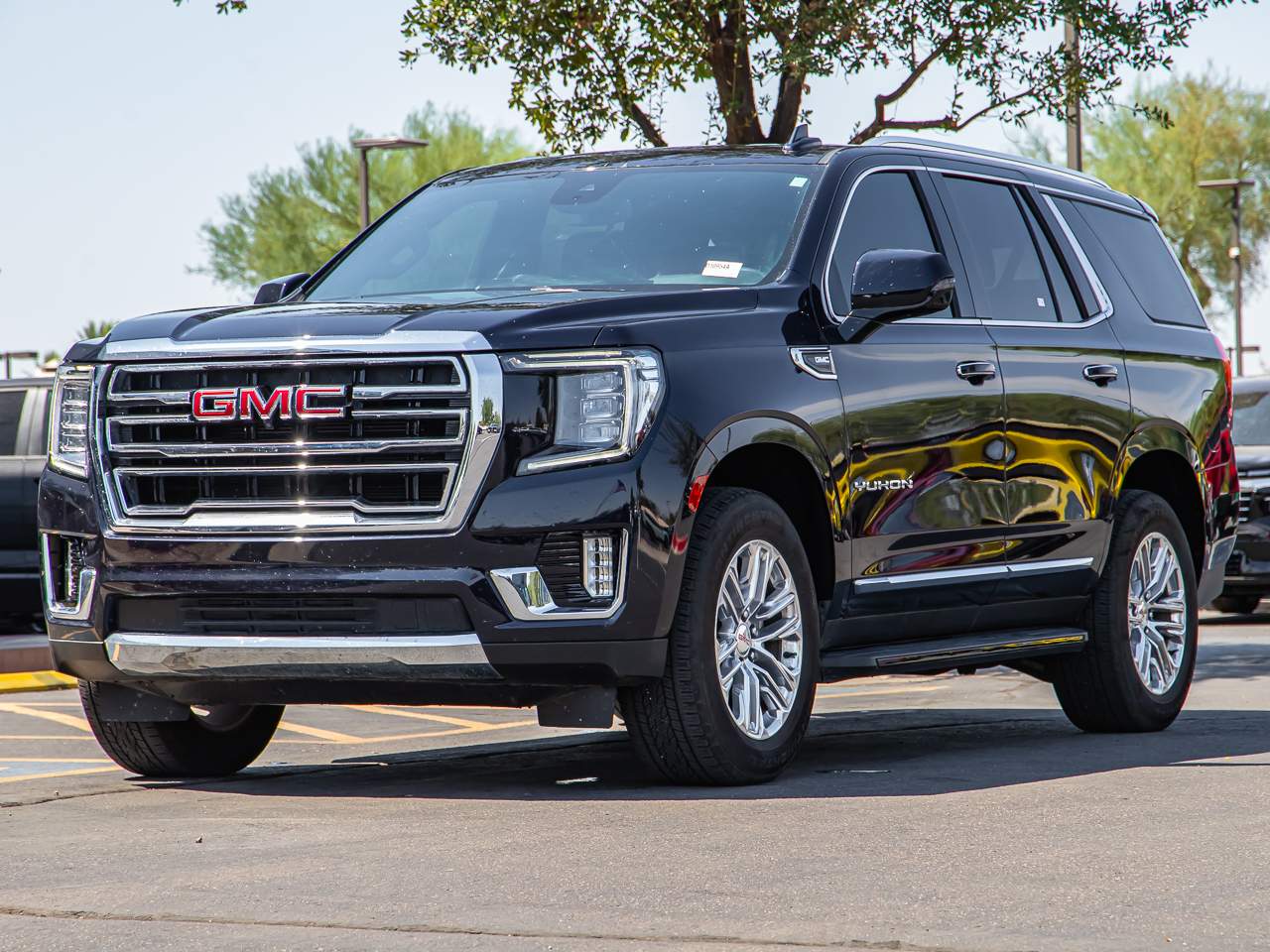 2023 GMC Yukon SLT