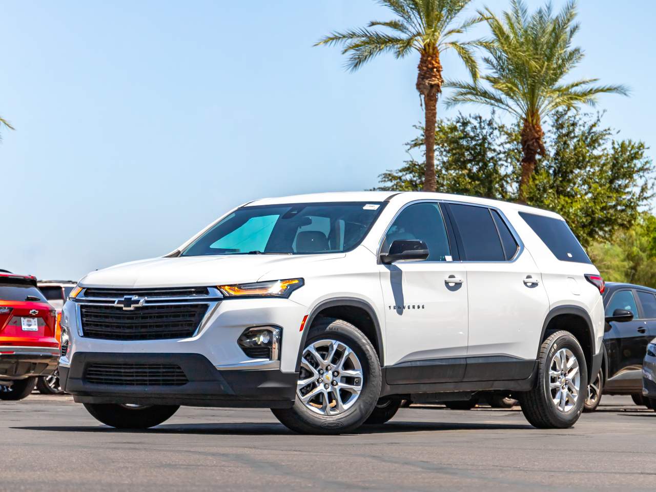 2023 Chevrolet Traverse LS