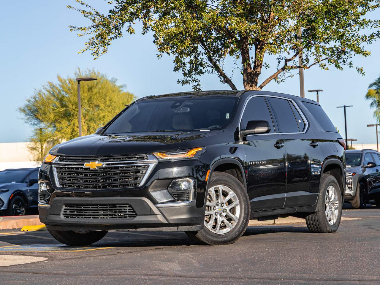 2022 Chevrolet Traverse LS's photo