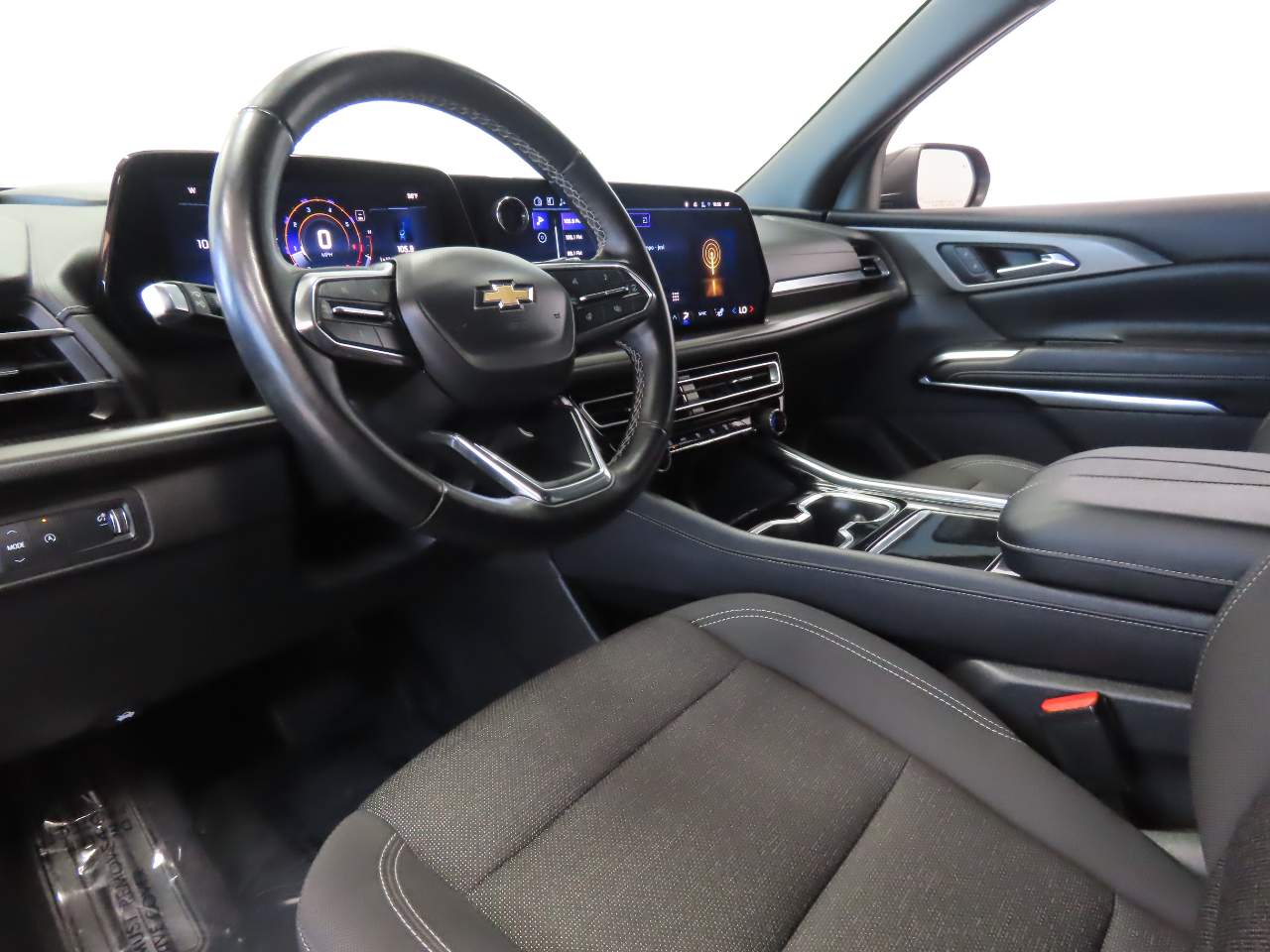 2024 Chevrolet Traverse 1LT - Photo 9