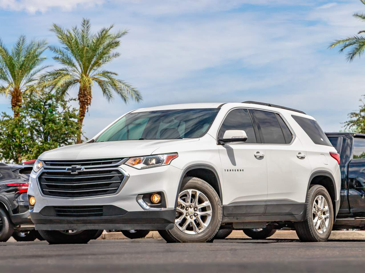 2020 Chevrolet Traverse LT Cloth