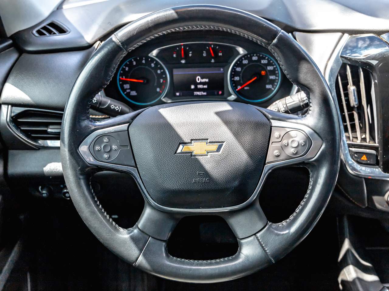 2020 Chevrolet Traverse 1LT - Photo 12