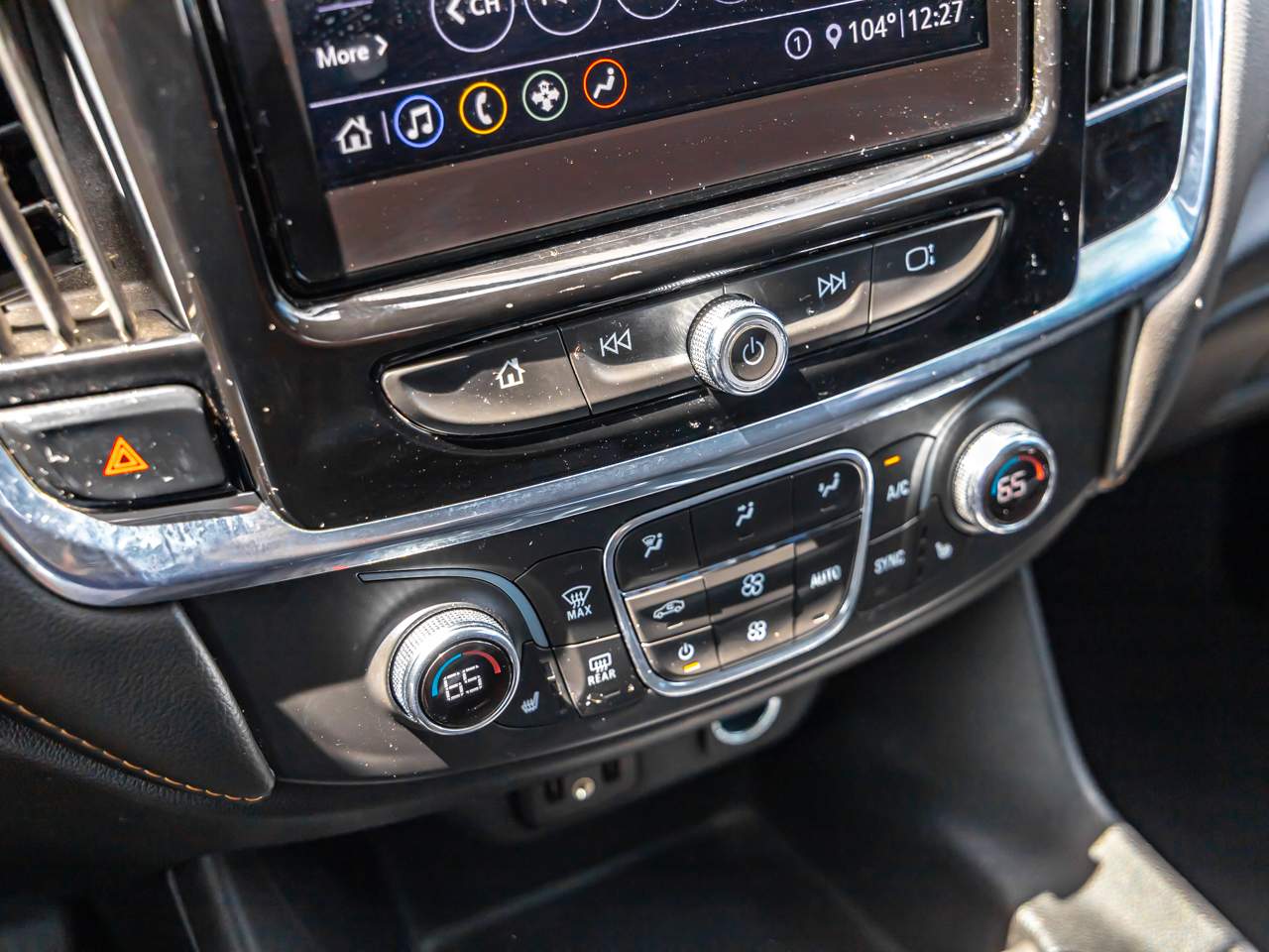 2020 Chevrolet Traverse 1LT - Photo 16