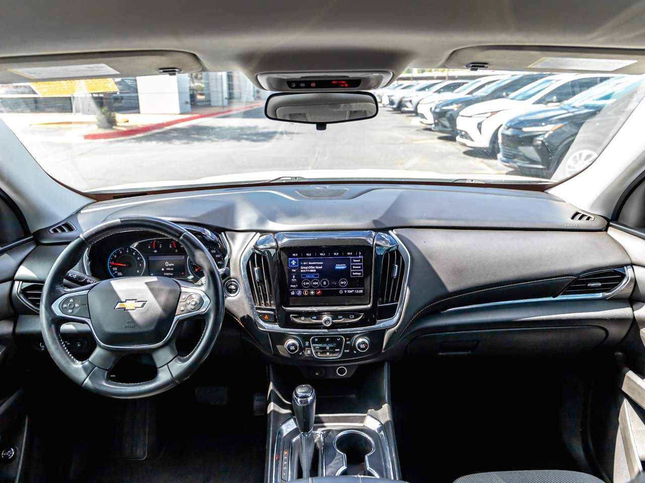 2020 Chevrolet Traverse 1LT - Photo 10