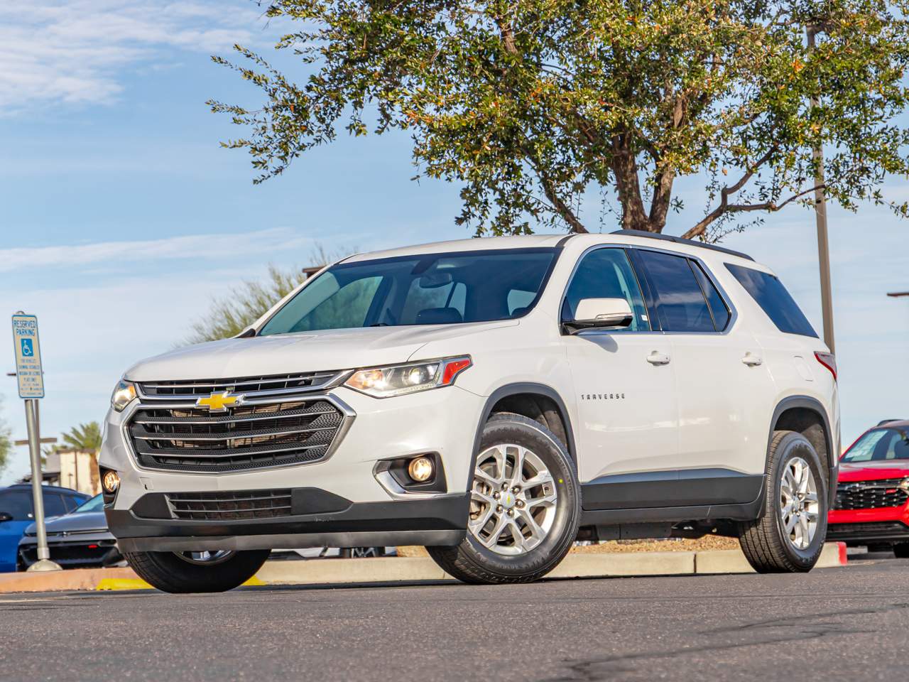 2020 Chevrolet Traverse LT Leather