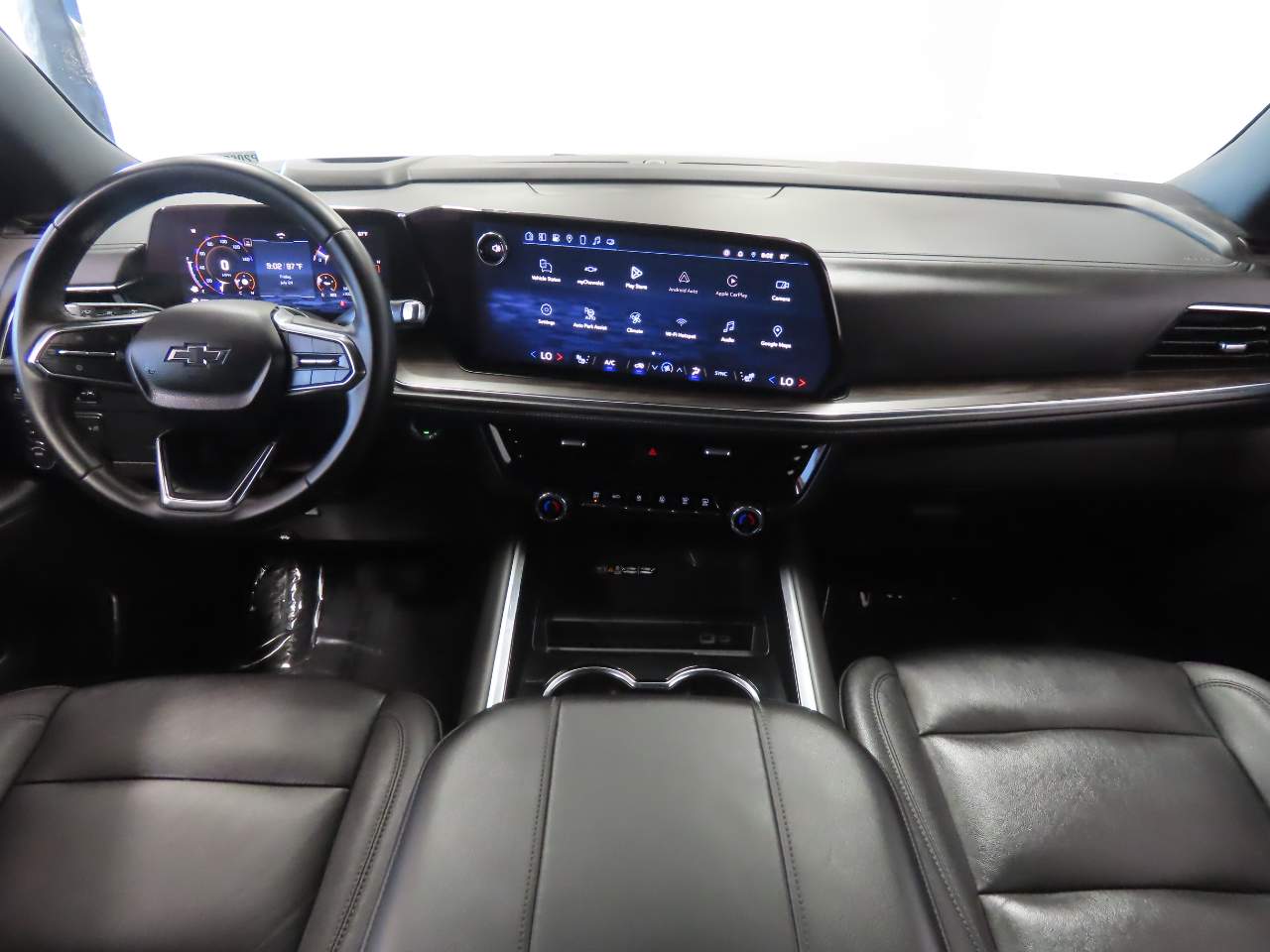 2025 Chevrolet Tahoe Z71 - Photo 13