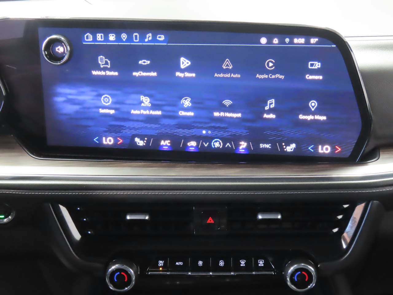 2025 Chevrolet Tahoe Z71 - Photo 11