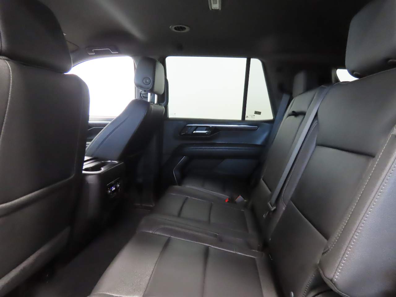 2025 Chevrolet Tahoe Z71 - Photo 15