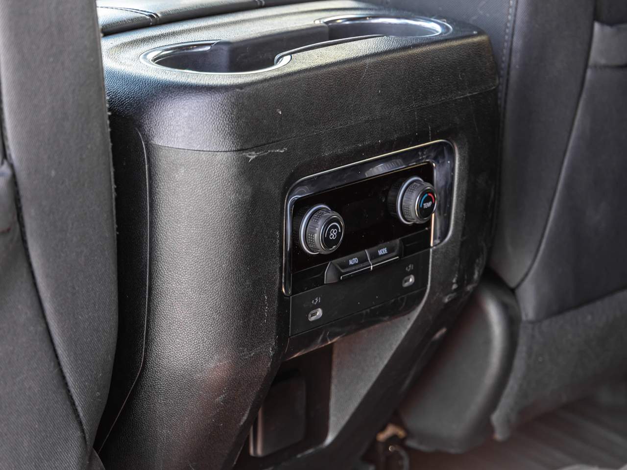 2022 Chevrolet Tahoe LS