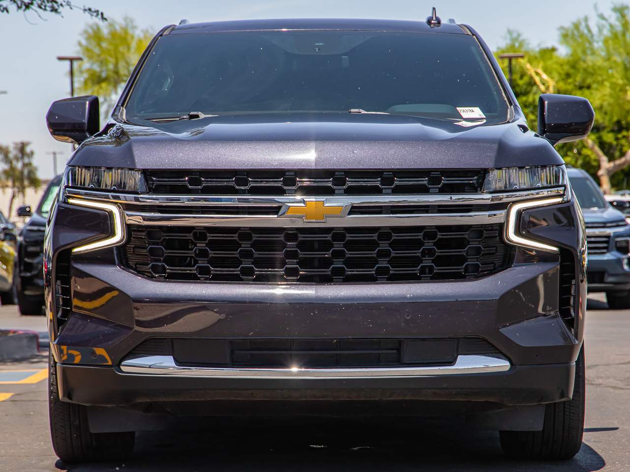 2023 Chevrolet Suburban LS