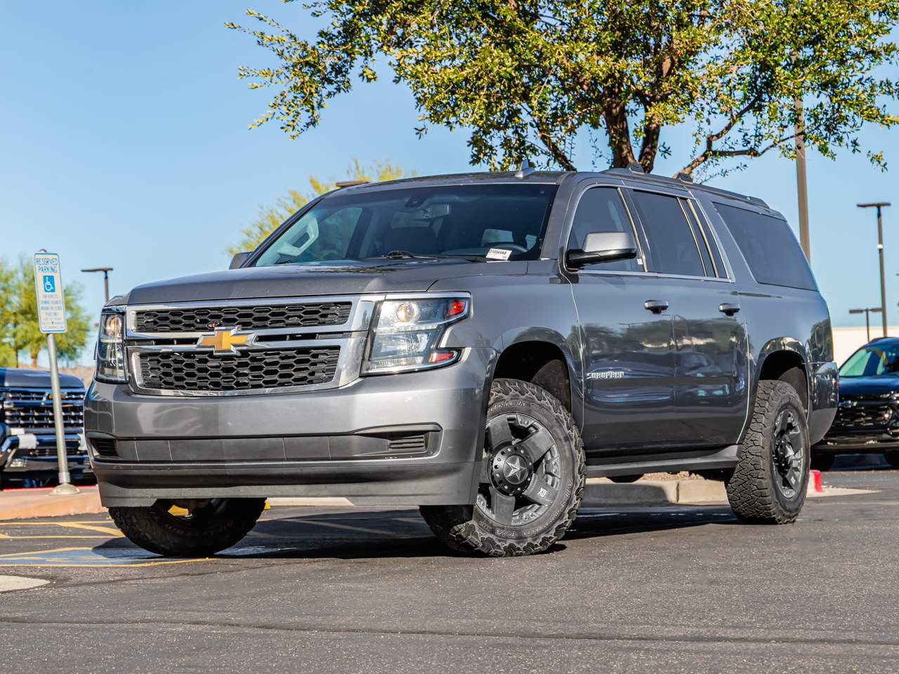 2020 Chevrolet Suburban LS