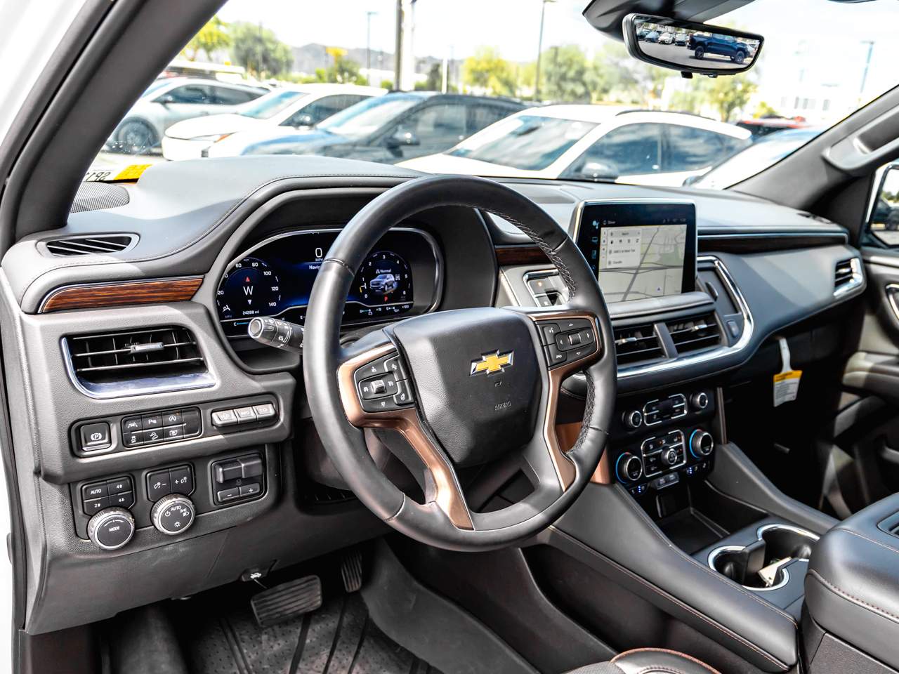 2024 Chevrolet Suburban High Country - Photo 8