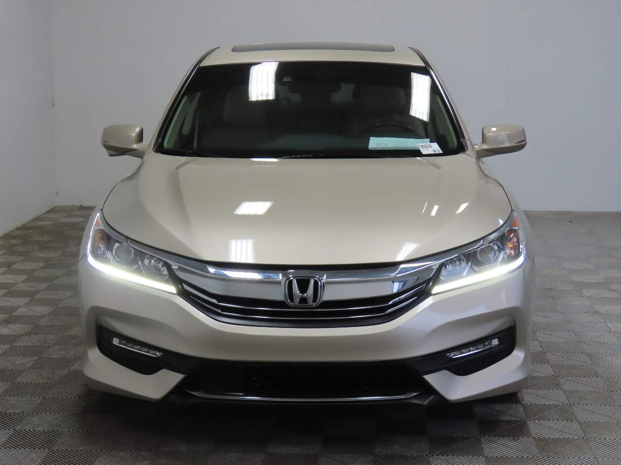 2017 Honda Accord EX-L w/Navi w/Honda Sensing