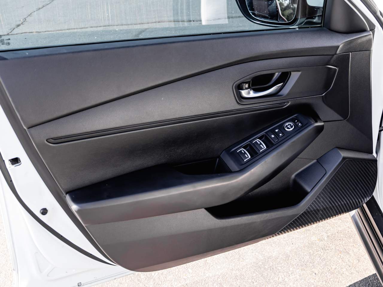 2024 Honda Accord LX - Photo 9