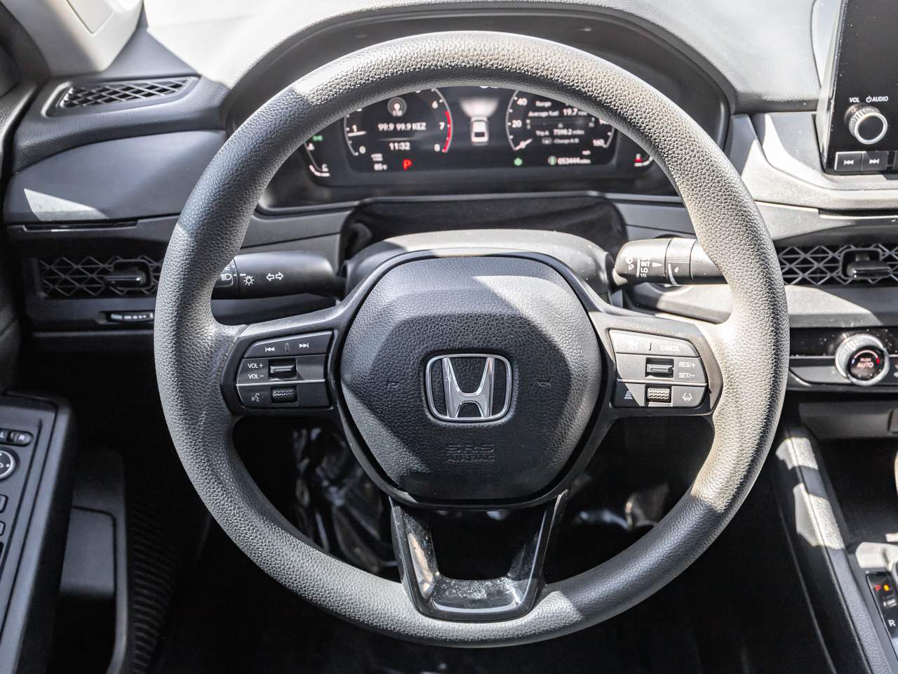 2024 Honda Accord LX - Photo 12