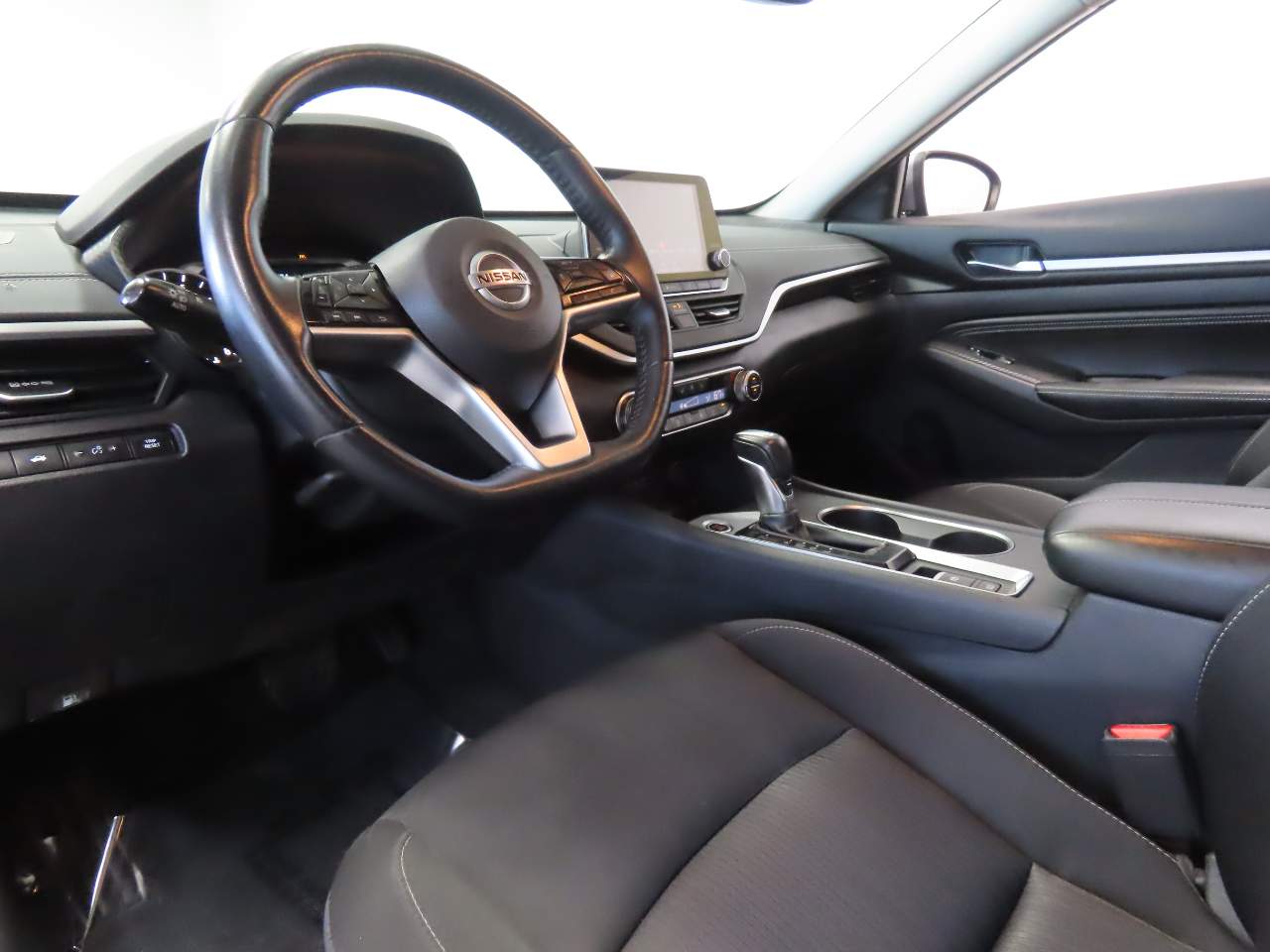2019 Nissan Altima SV - Photo 8