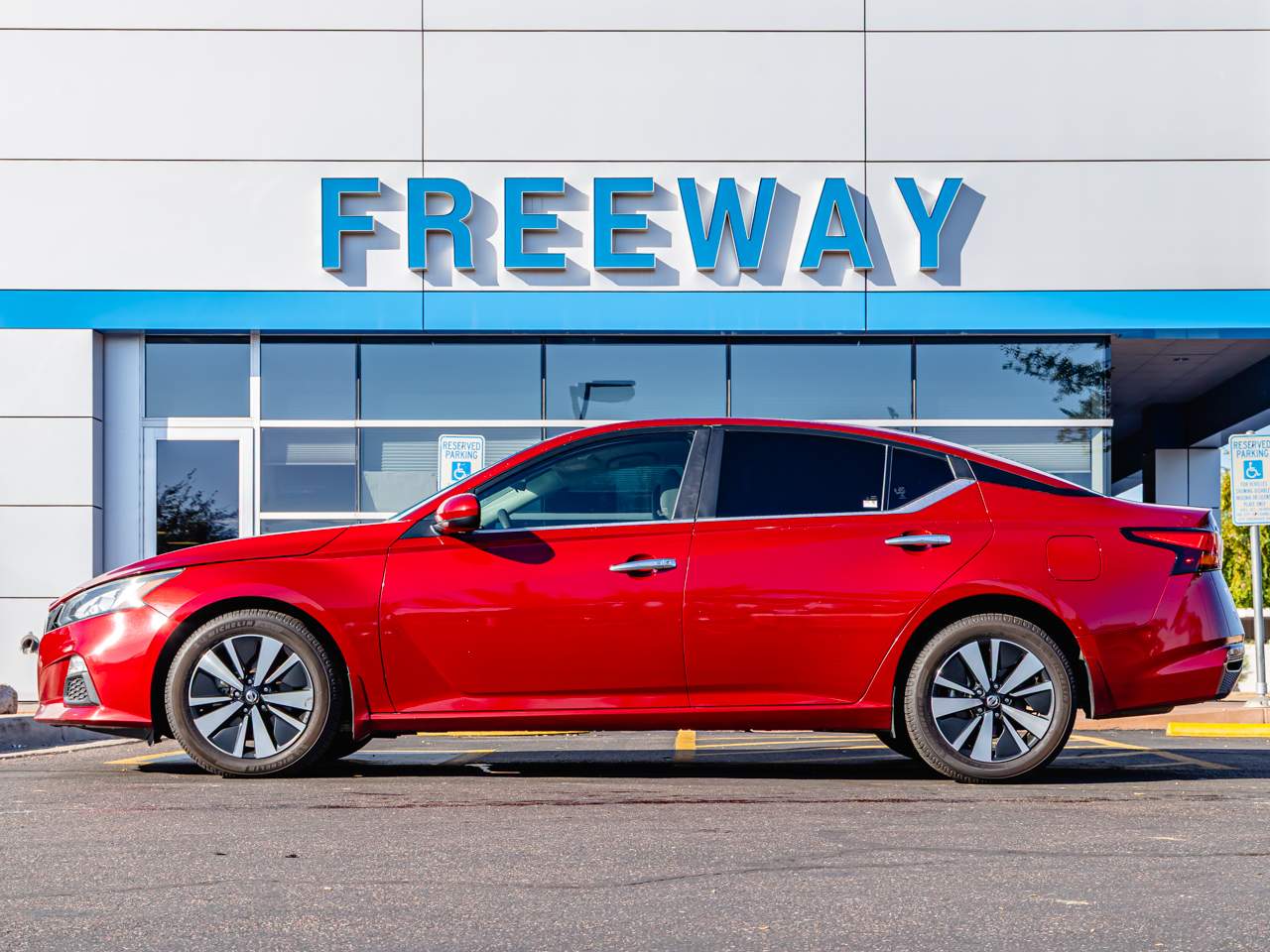 2021 Nissan Altima 2.5 SV