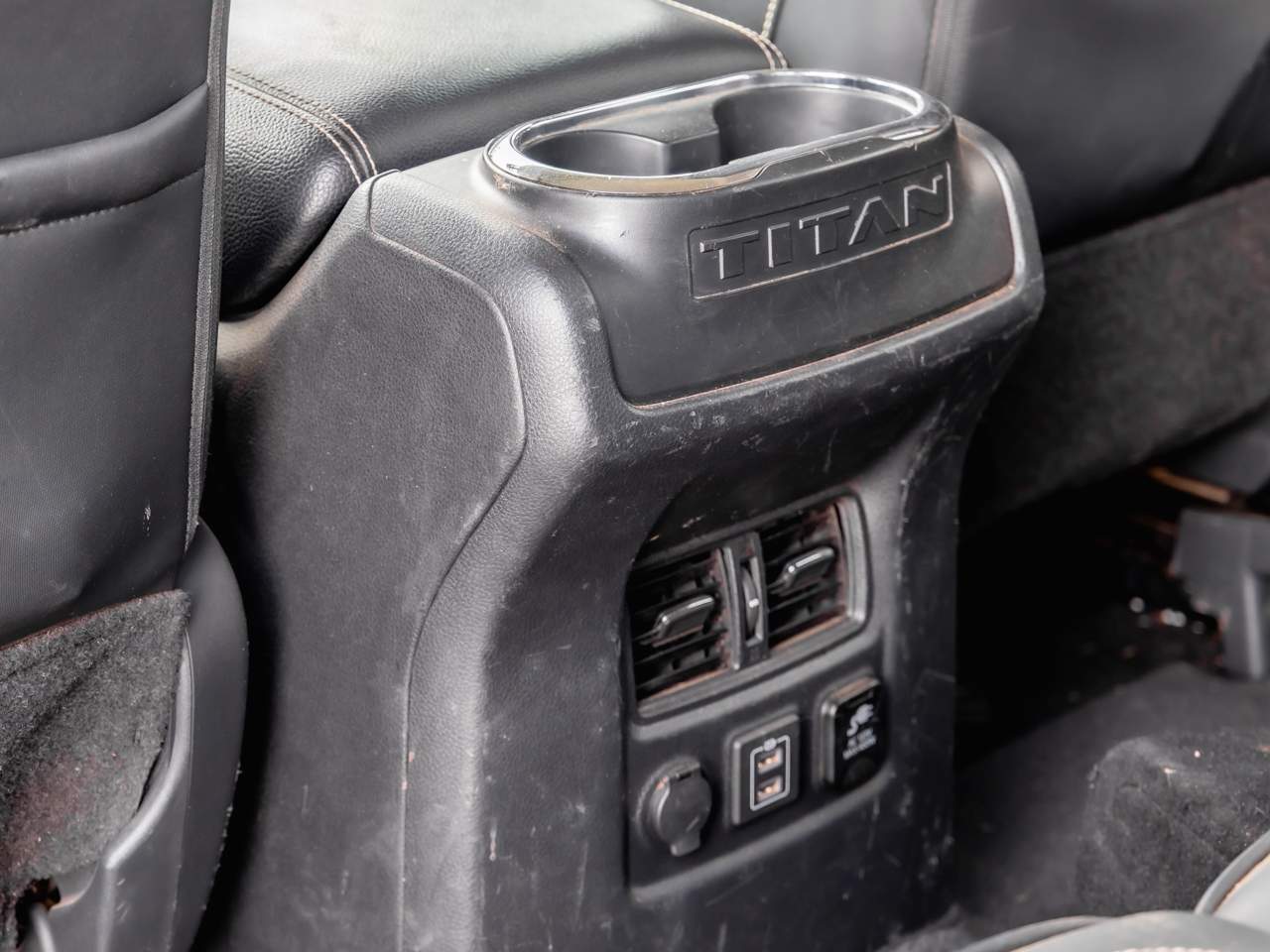 2019 Nissan Titan PRO-4X Crew Cab