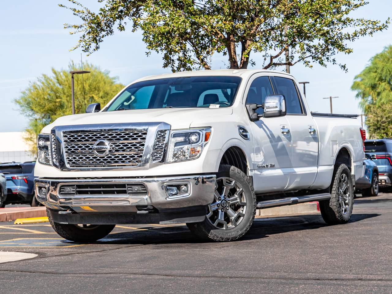 2017 Nissan Titan XD SL Crew Cab
