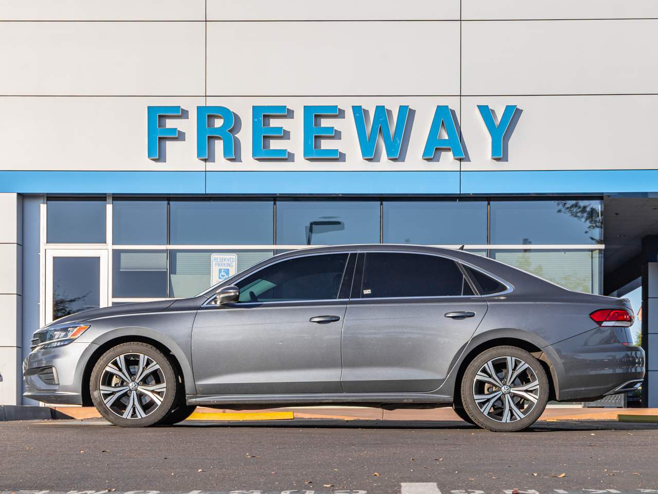 2021 Volkswagen Passat SE