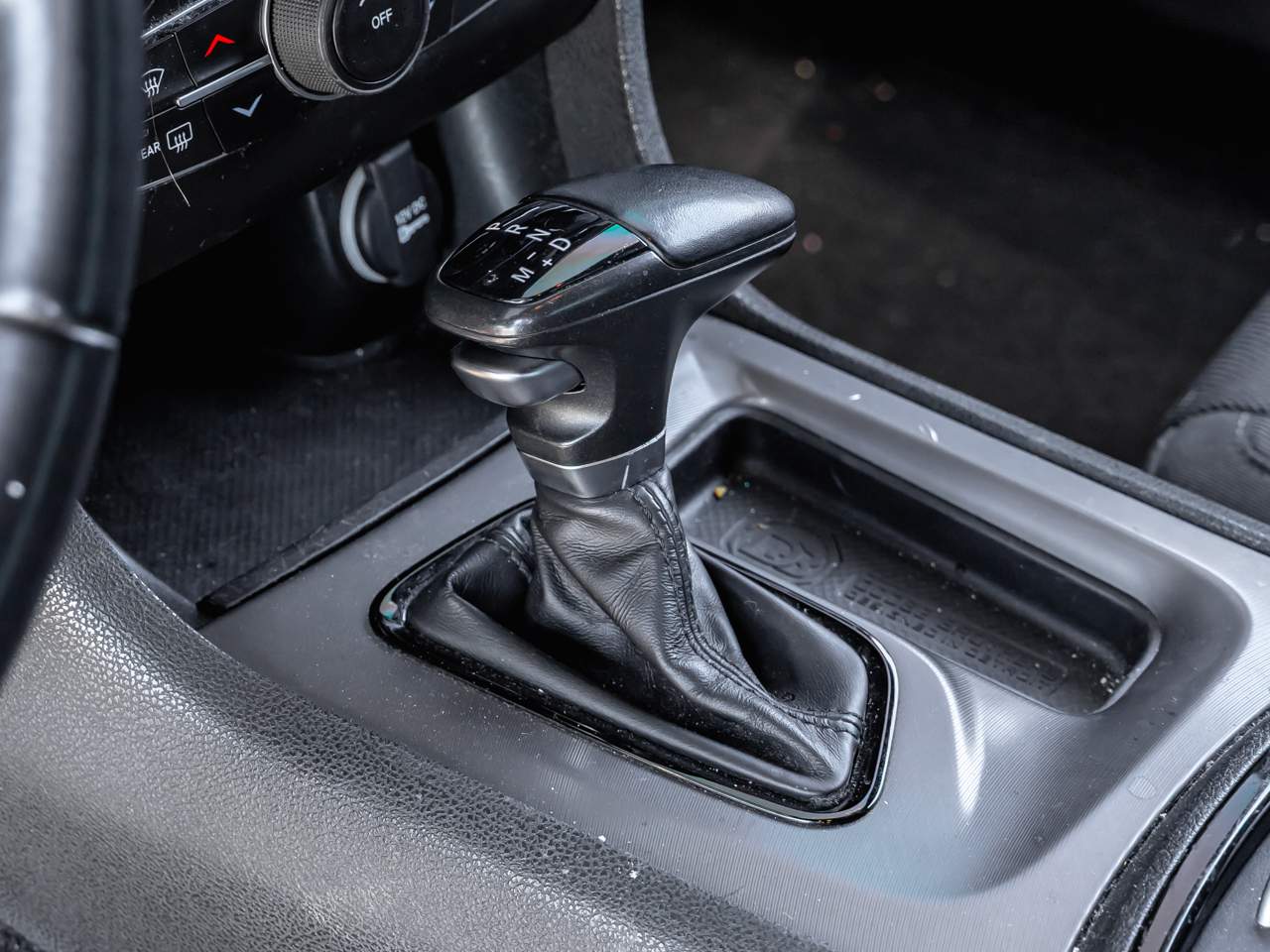 2022 Dodge Charger SXT - Photo 17