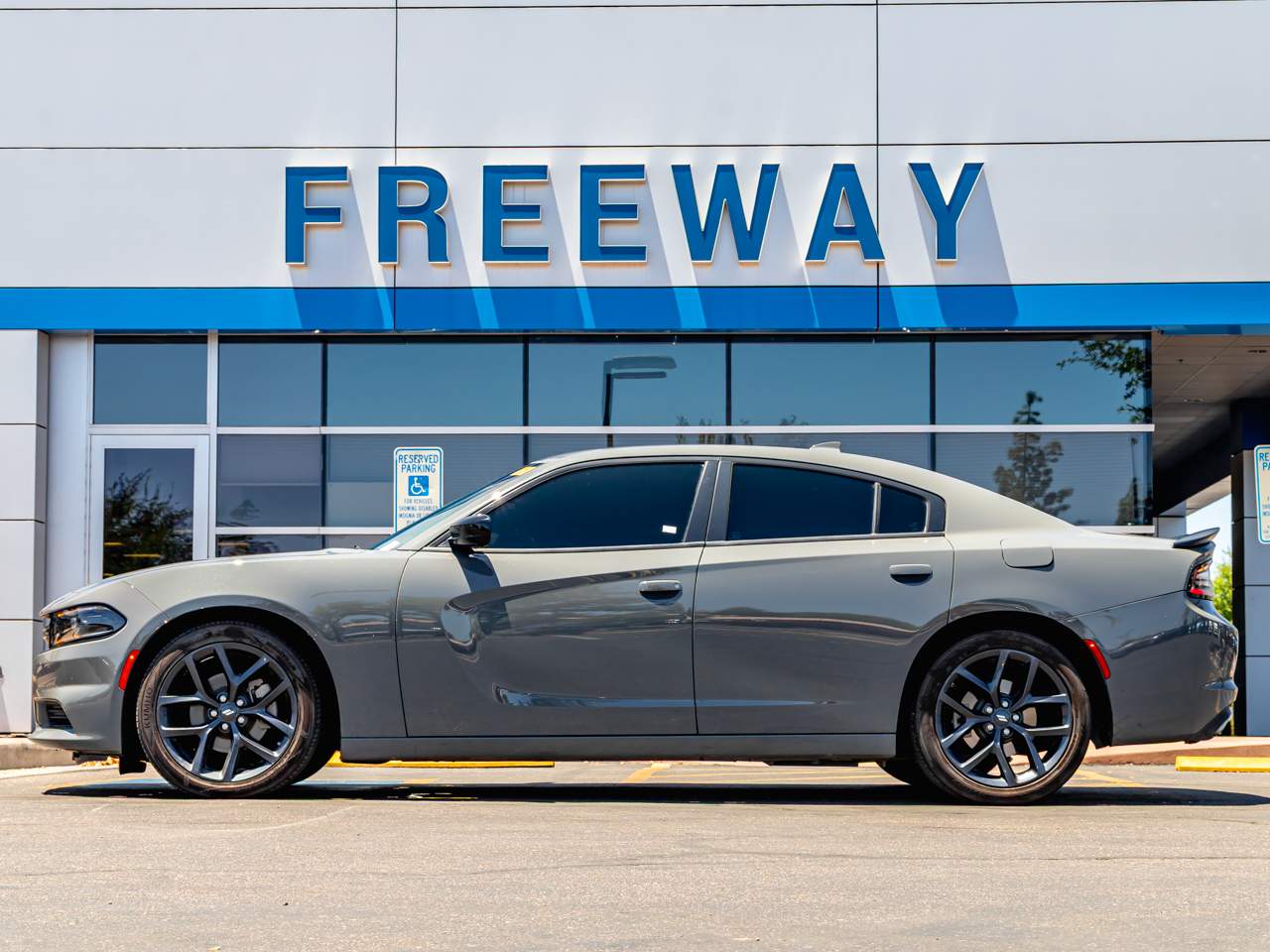 2023 Dodge Charger SXT