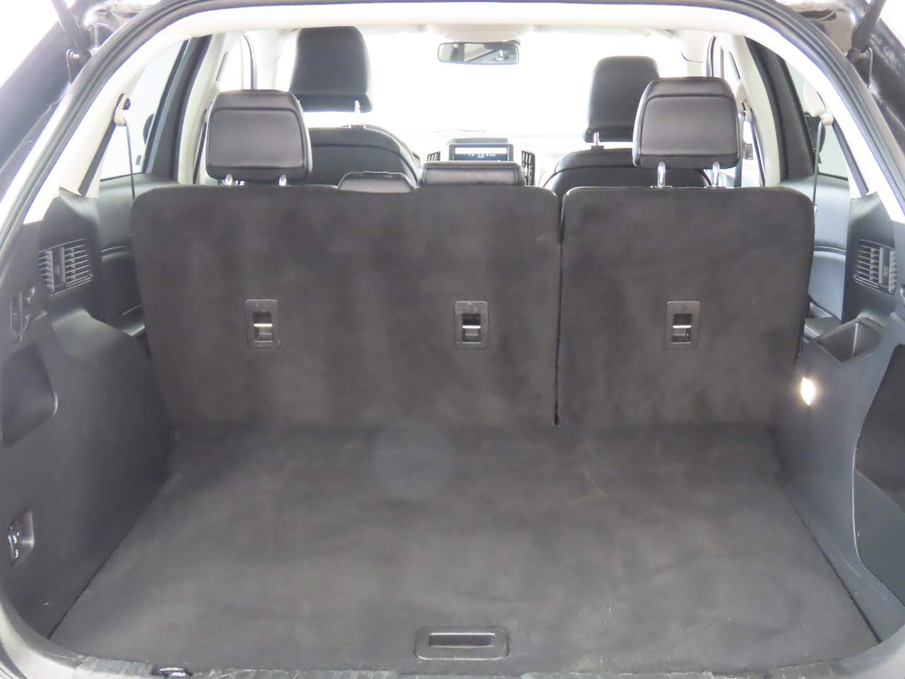 2024 Ford Edge SEL - Photo 18