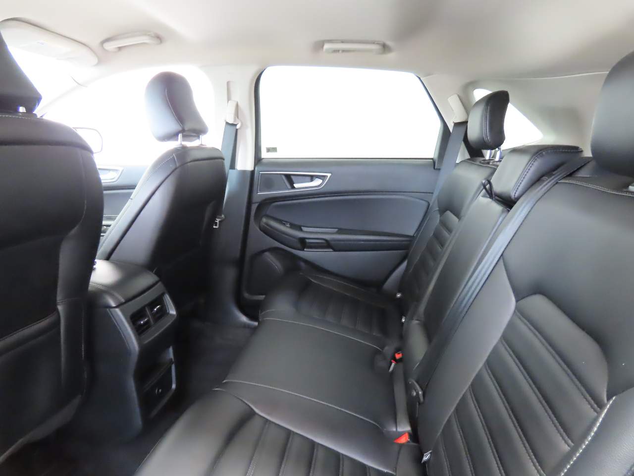 2024 Ford Edge SEL - Photo 17