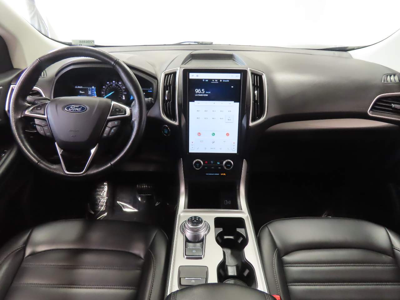 2024 Ford Edge SEL - Photo 15