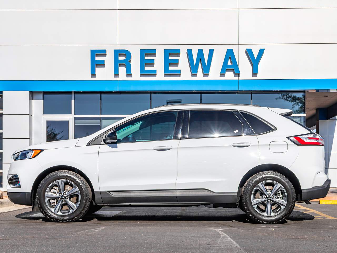 2023 Ford Edge SEL