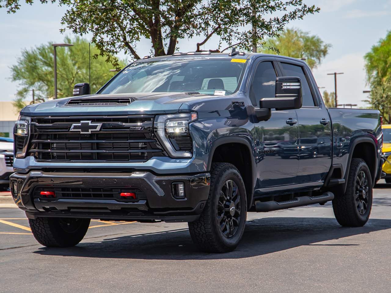 2025 Chevrolet Silverado 2500HD LT Crew Cab