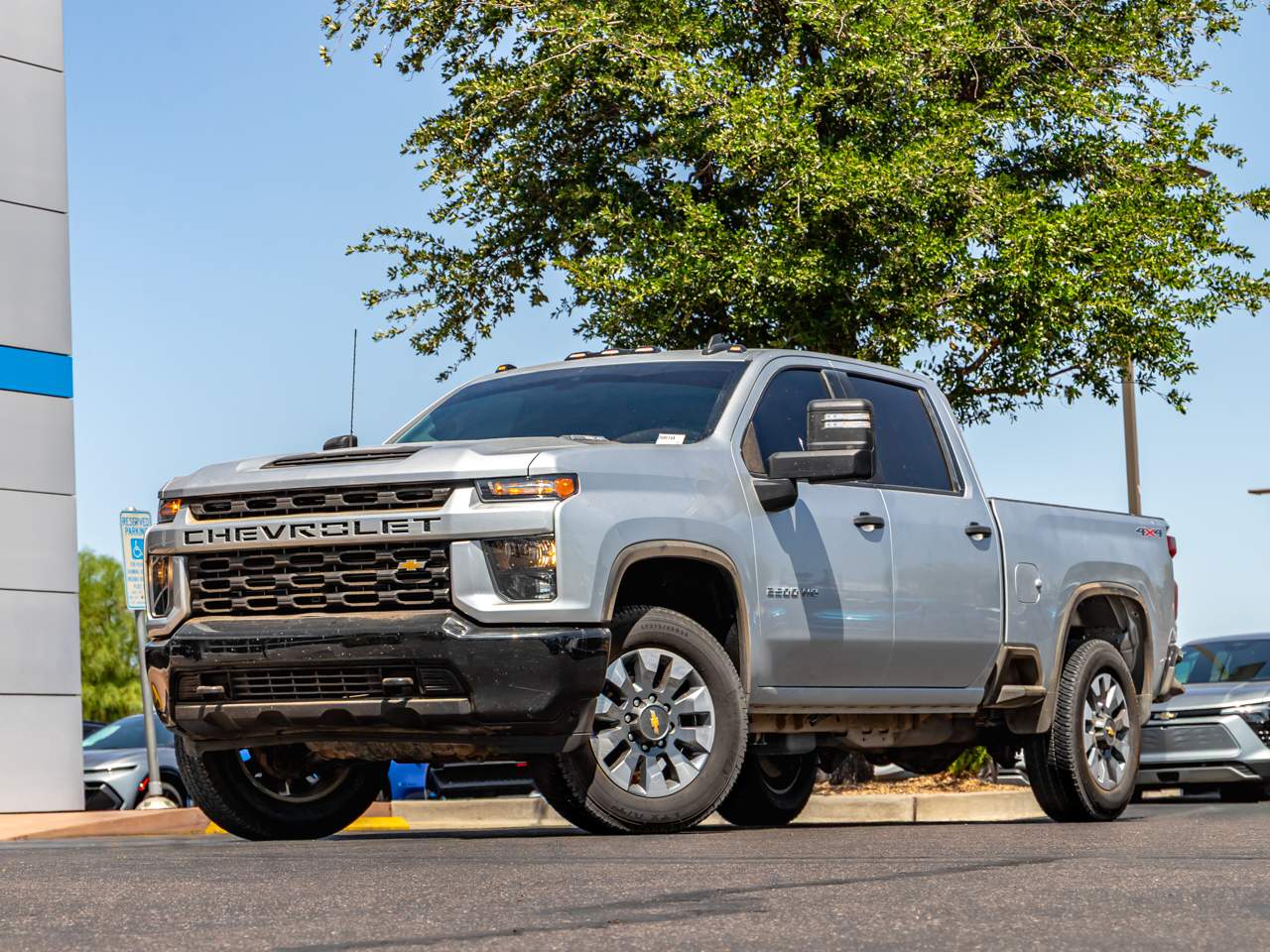 2023 Chevrolet Silverado 2500HD Custom Crew Cab