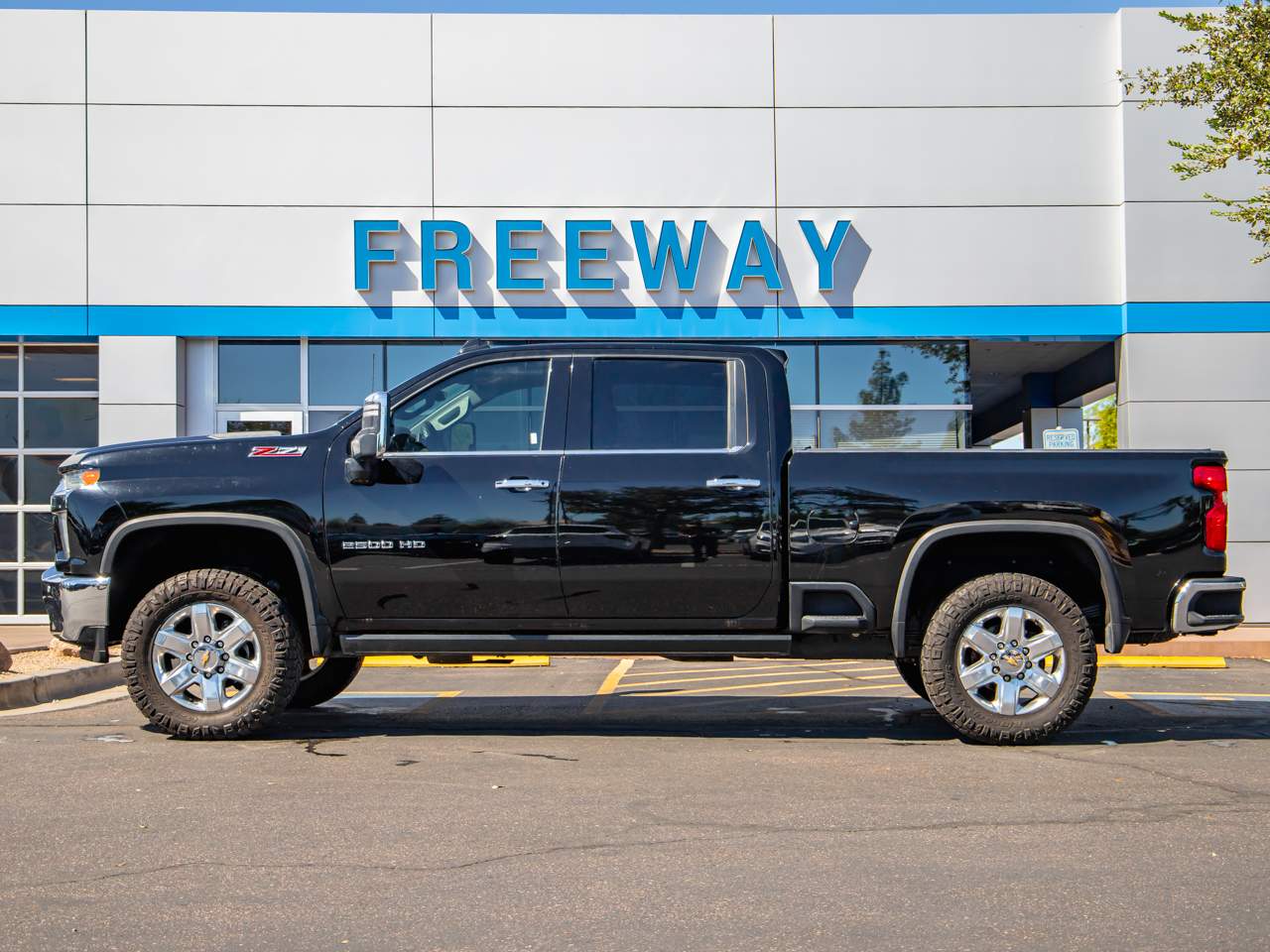 2022 Chevrolet Silverado 2500HD LTZ Crew Cab