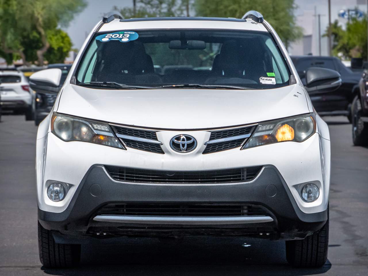 Used 2013 Toyota RAV4 XLE with VIN 2T3WFREV2DW062664 for sale in Chandler, AZ