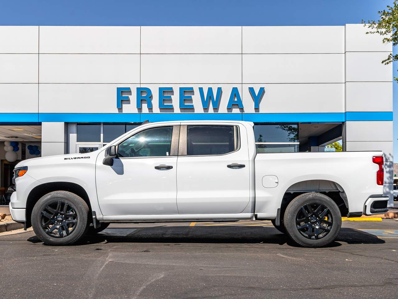 2024 Chevrolet Silverado 1500 Custom Crew Cab