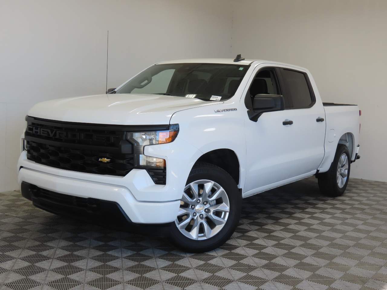 2024 Chevrolet Silverado 1500 Custom Crew Cab