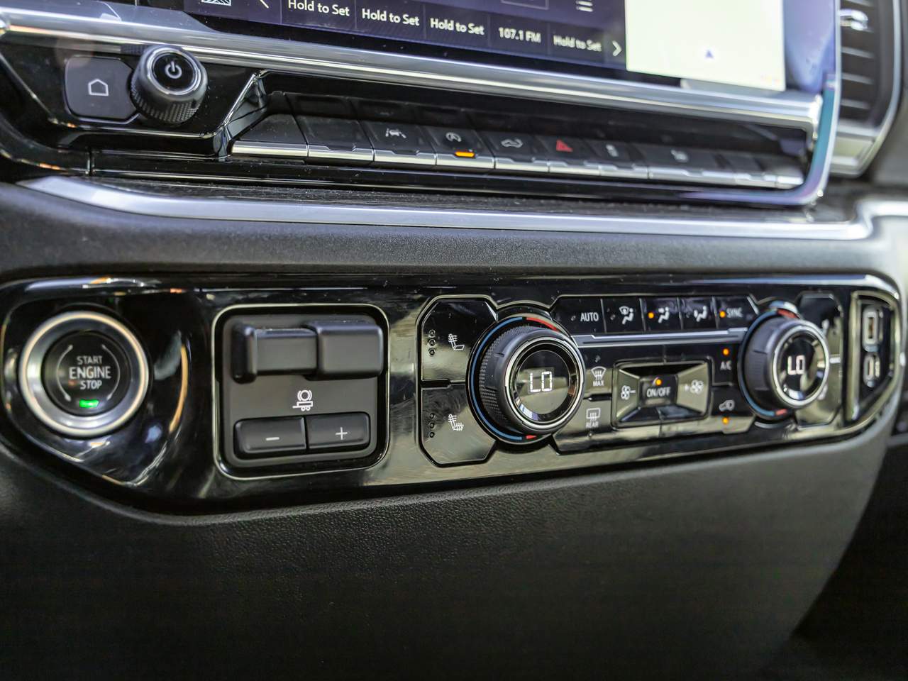 2022 Chevrolet Silverado 1500 LT - Photo 16