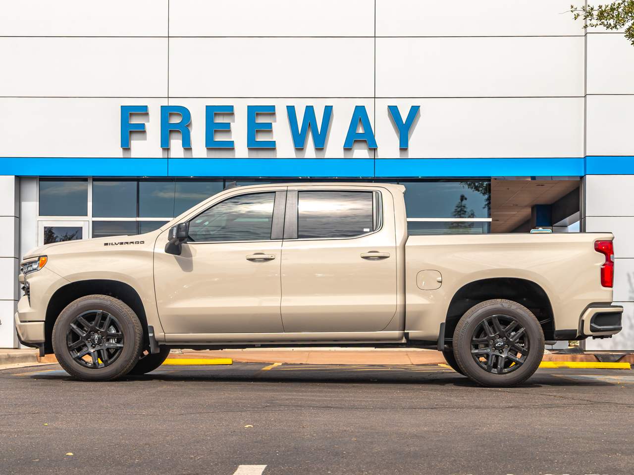 2026 Chevrolet Silverado 1500 RST Crew Cab