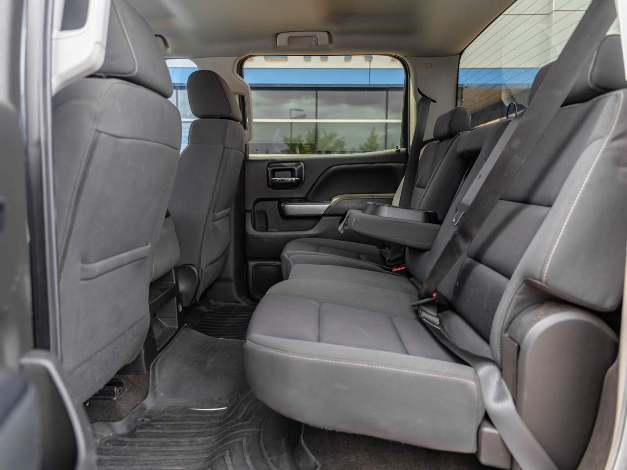 2018 Chevrolet Silverado 1500 LT - Photo 19