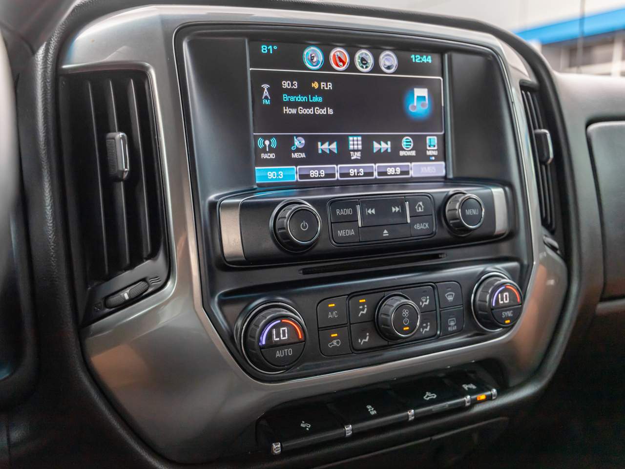 2018 Chevrolet Silverado 1500 LT - Photo 20