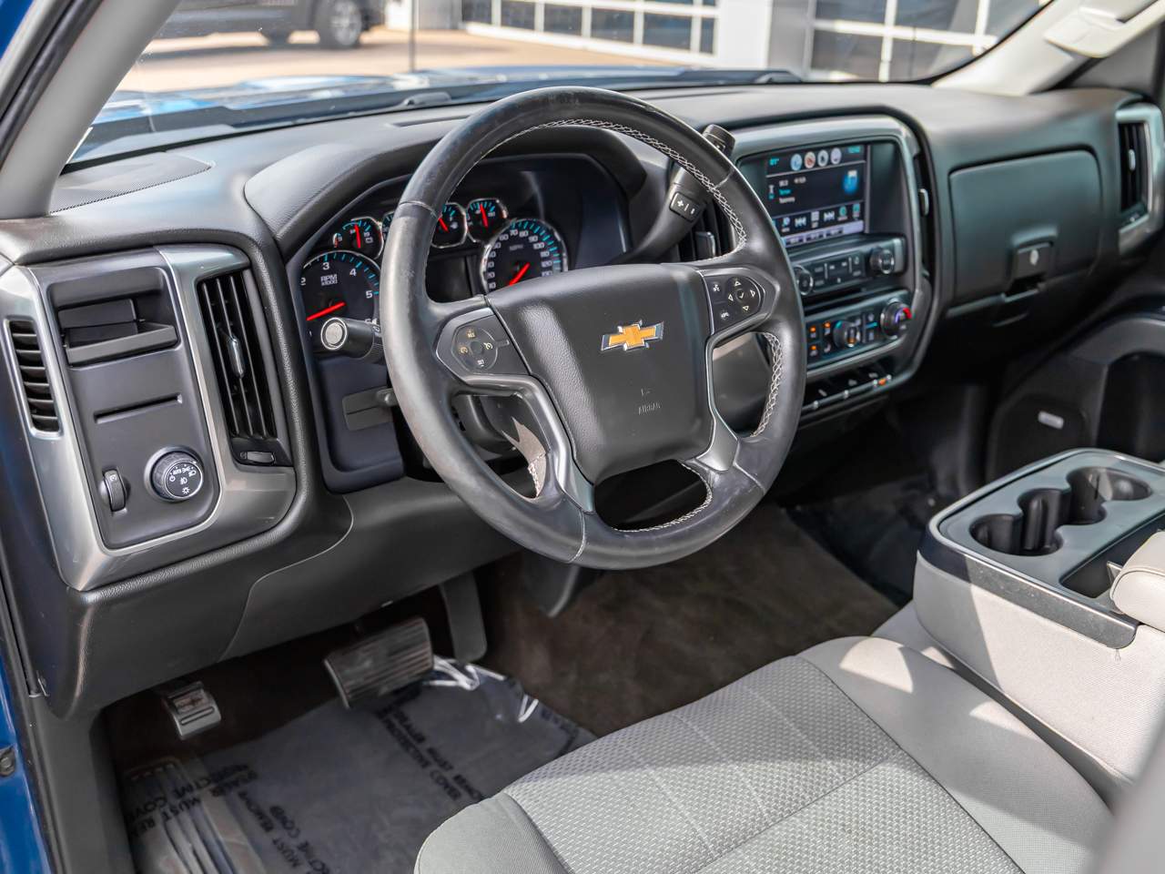 2018 Chevrolet Silverado 1500 LT - Photo 10