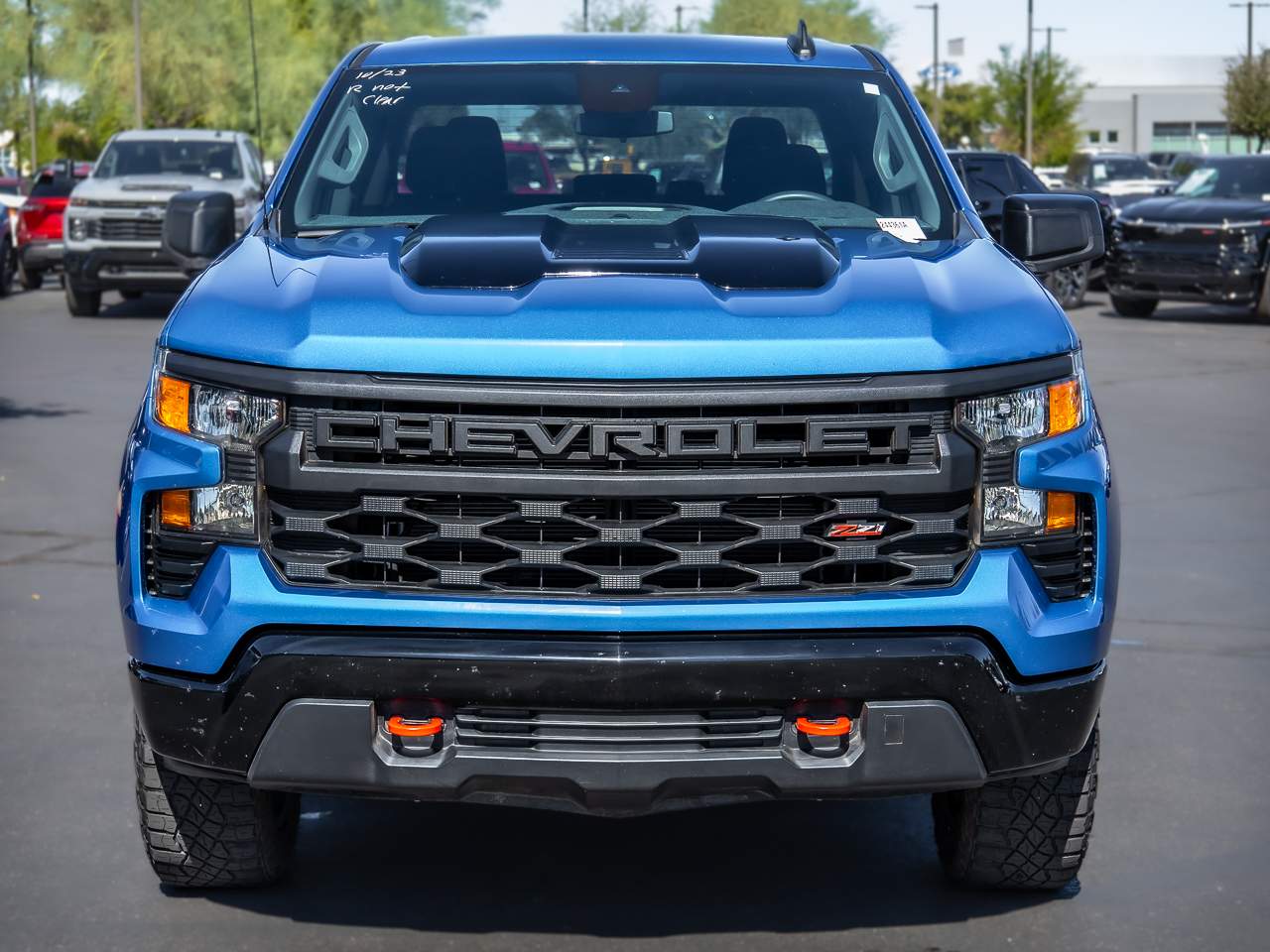 Used 2022 Chevrolet Silverado 1500 Custom with VIN 3GCPDCEDXNG663935 for sale in Chandler, AZ