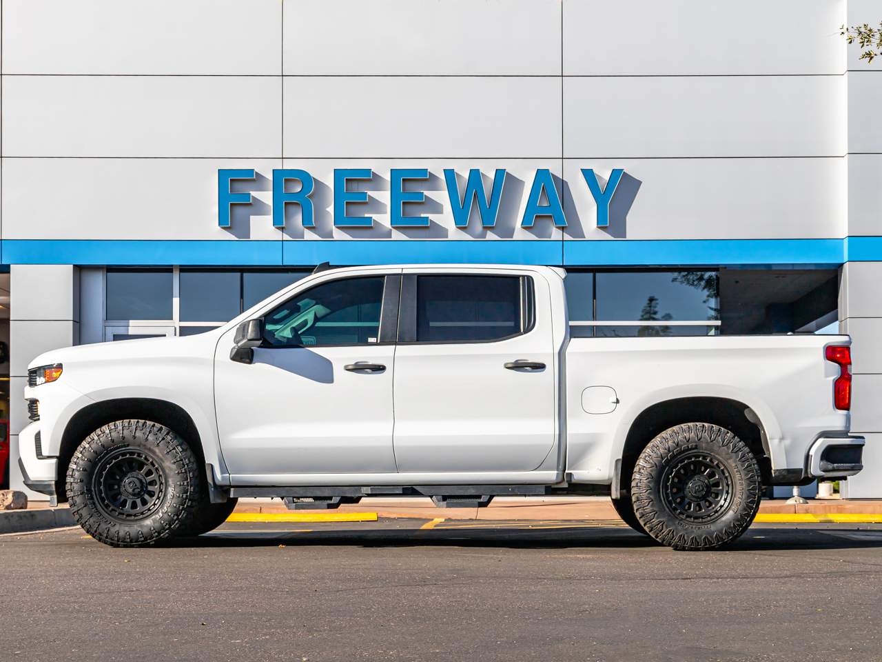 2022 Chevrolet Silverado 1500 Limited Custom Crew Cab